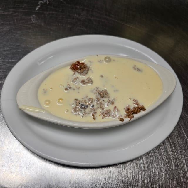 Chile Con Queso.