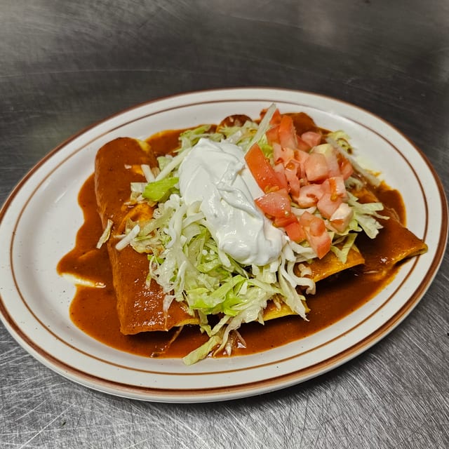 Enchiladas Supremas.