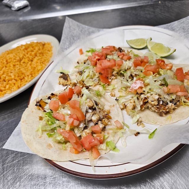 Tacos De Pescado.