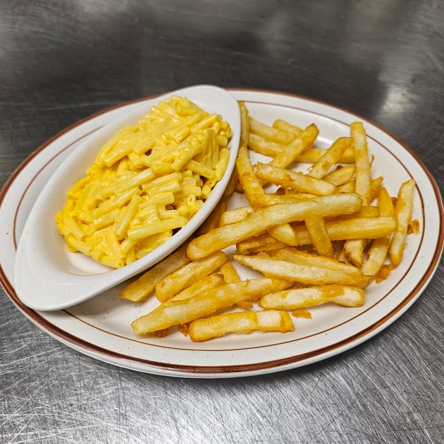 Kid's Mac N Cheese.
