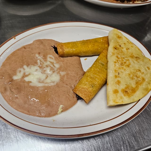 Combo Dinner 26.