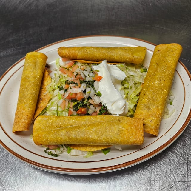 Flautas.