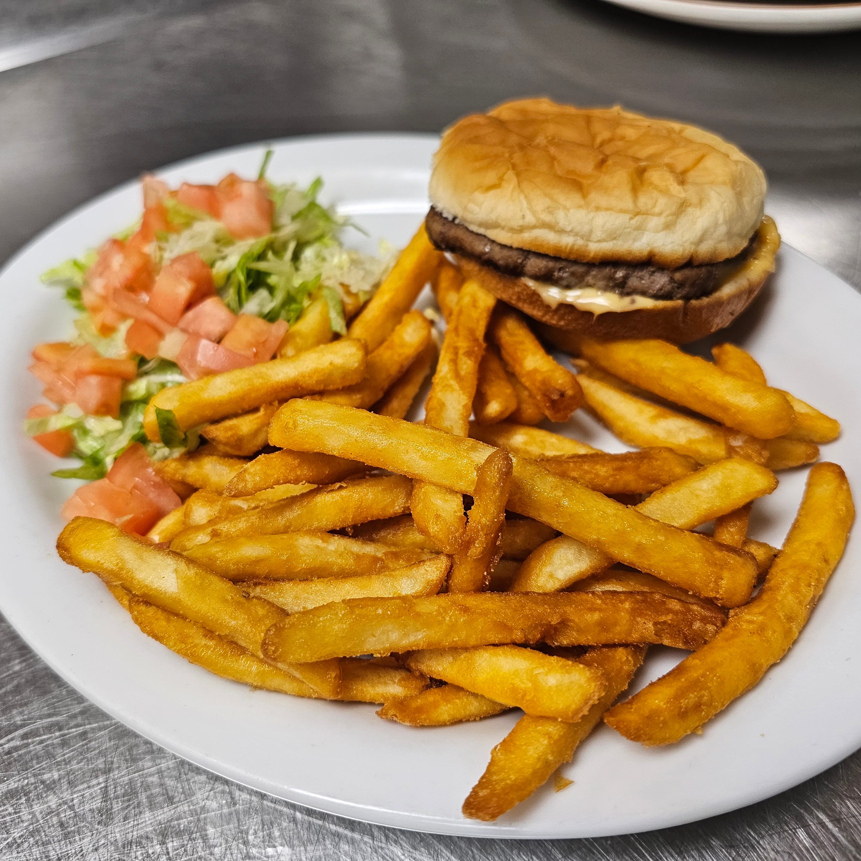 Kid's Cheeseburger.