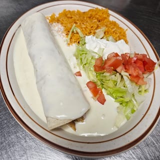 Lunch Burrito Con Crema