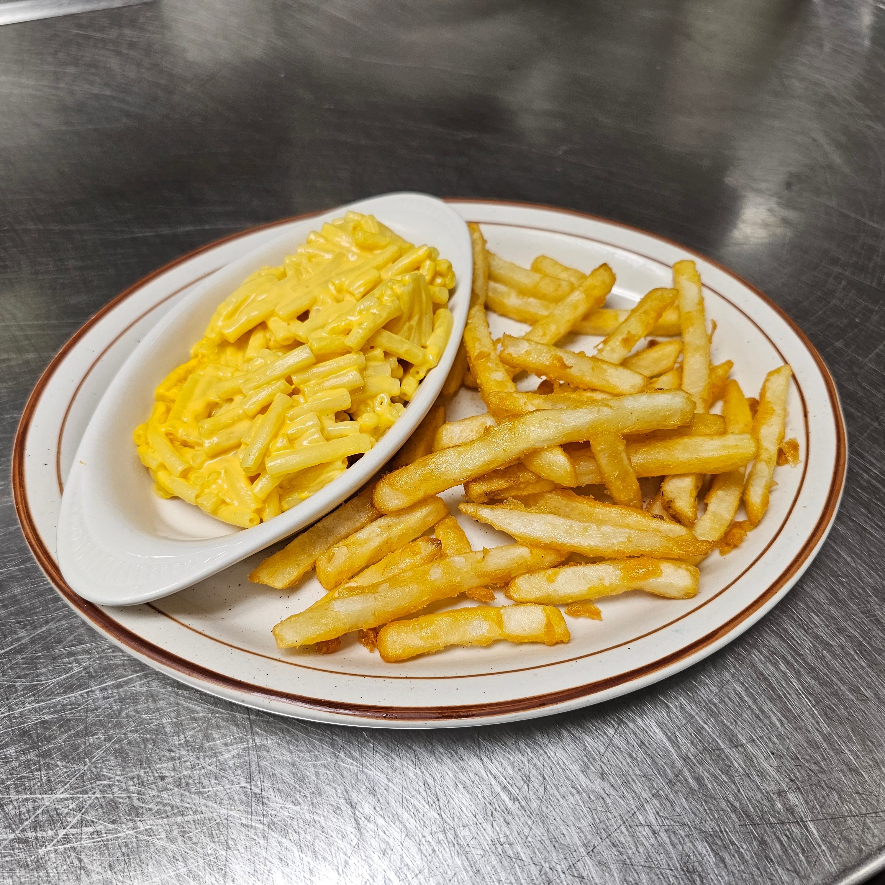 Kid's Mac N Cheese.