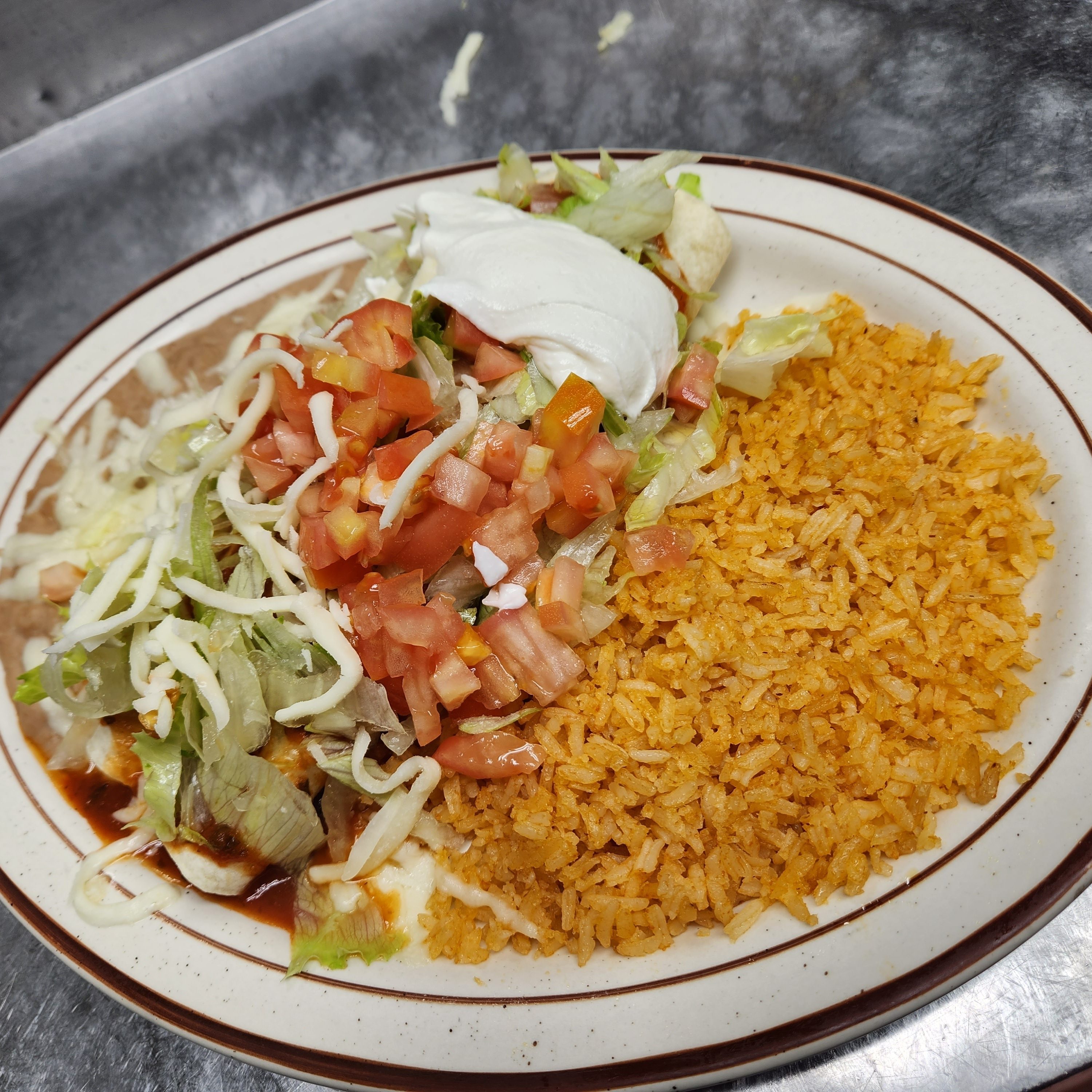 Lunch Burrito Rosas.