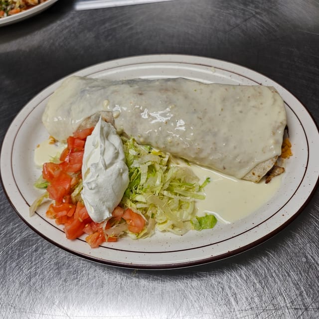 Burrito Gigante.